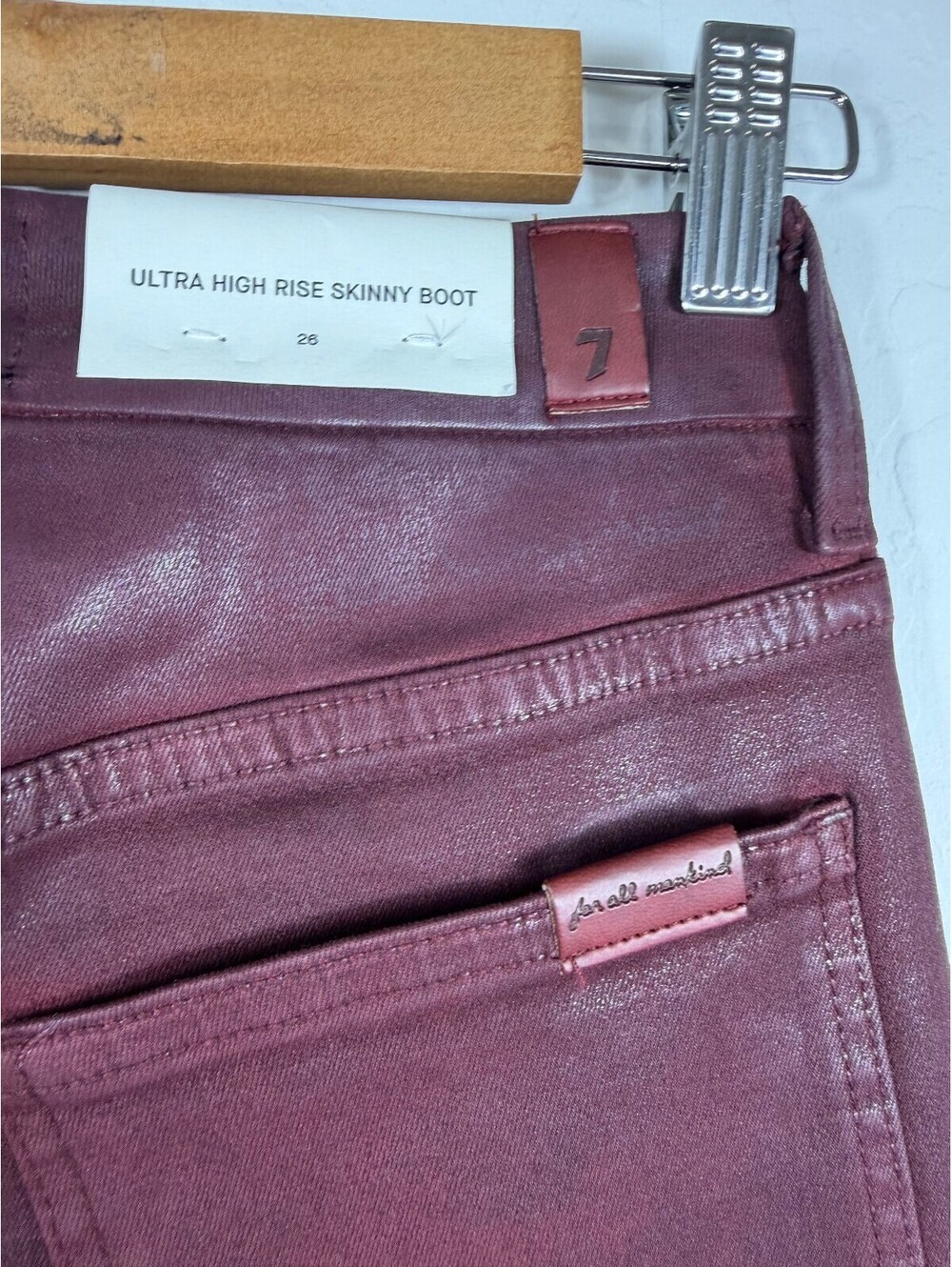 7 For All Mankind Burgundy Ultra High Rise Skinny Boot Jeans 26 Flare NWT - Picture 8 of 9